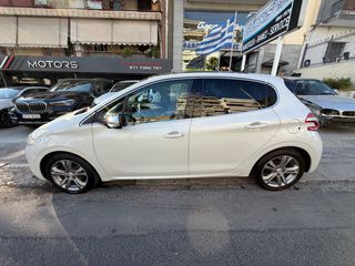 Peugeot 208 2015 Panorama full extra-thumb-2