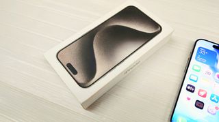 Apple iPhone 15 Pro 256GB A90026 ΤΙΜΗ-thumb-1