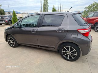 Toyota Yaris 2018 1.5 ACTIVE-thumb-14