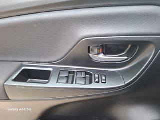 Toyota Yaris 2018 1.5 ACTIVE-thumb-23