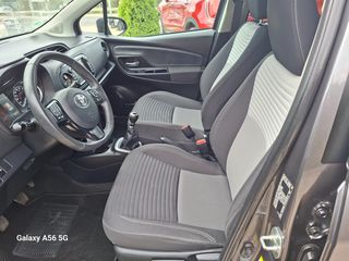 Toyota Yaris 2018 1.5 ACTIVE-thumb-26