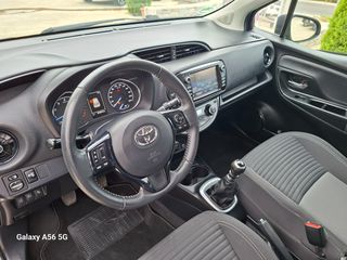 Toyota Yaris 2018 1.5 ACTIVE-thumb-24