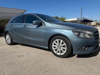 Mercedes-Benz A 180 2012 BLUEEFFICIENCY EDITION STYLE, PANORAMA,LEADER 2xpdc-thumb-1