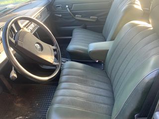 Mercedes-Benz 230 1975 w114 w115 2.3 και 2.0 automatic-thumb-3