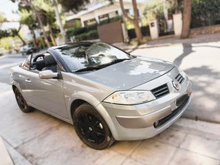 Renault Megane 2004-thumb-3