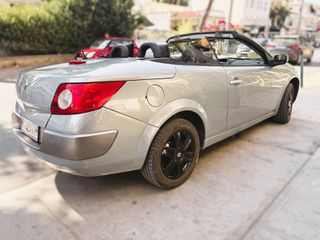 Renault Megane 2004-thumb-5