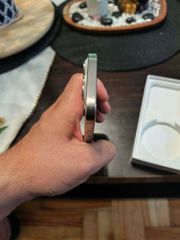 Πωλείται Apple IPhone 15 pro-thumb-3