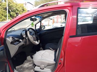 Chevrolet Spark 2011-thumb-10
