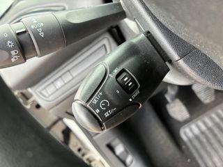 Peugeot 208 2016 Euro6-thumb-10