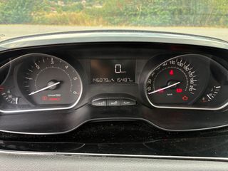 Peugeot 208 2016 Euro6-thumb-13