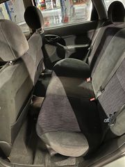 Ford Focus 2000-thumb-4