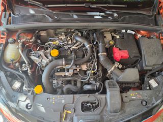 Renault Clio 2023-thumb-1