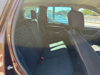 Dacia Duster 2014 4x4-thumb-31