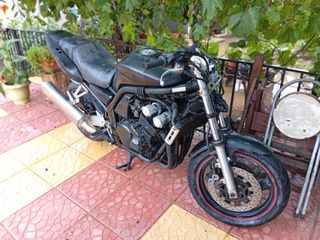 Yamaha FZR 600 R 2003