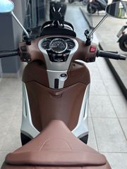 Piaggio Beverly 350 2019-thumb-6