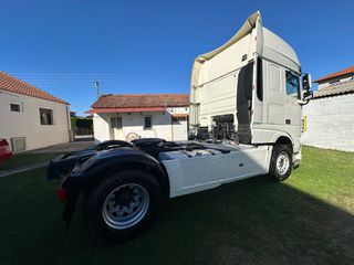 DAF 2015 106-thumb-3