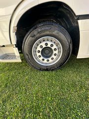 DAF 2015 106-thumb-9