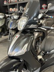 Piaggio Beverly 300i 2010-thumb-2