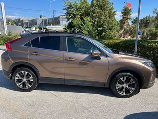 Mitsubishi Eclipse Cross 2019-thumb-2