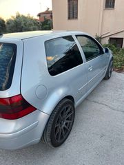 Volkswagen Golf 2003