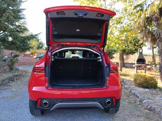 Jaguar E-Pace 2020 D 150-thumb-14