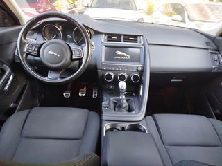 Jaguar E-Pace 2020 D 150-thumb-12
