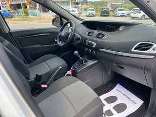 Renault Scenic 2016-thumb-14