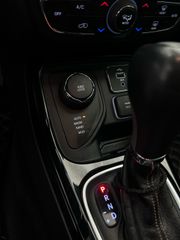 Jeep Compass 2017 Limited 4x4-thumb-5