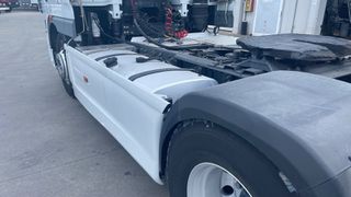 DAF 2011 XF105-thumb-9