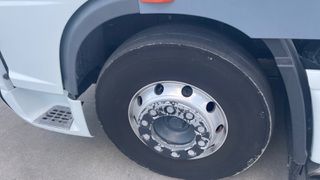 DAF 2011 XF105-thumb-11