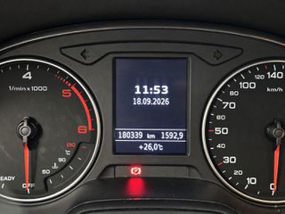 Audi Q2 2017 30 TDI S tronic-thumb-14
