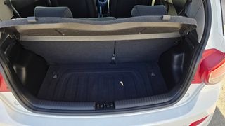 Hyundai i 10 2017-thumb-14
