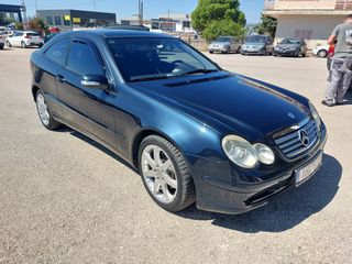 Mercedes-Benz C 230 2003-thumb-2