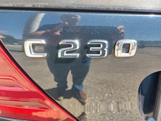 Mercedes-Benz C 230 2003-thumb-10