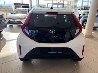 Toyota Aygo (X) 2026 ΕΤΟΙΜΟΠΑΡΑΔΟΤΟ HEV X-PLAY ΝΕΑ ΓΕΝΙΑ-thumb-6