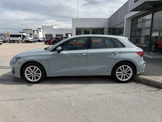Audi A3 2024 Sportback Progressive 30 TFSI Hybrid 116 hp S tronic-thumb-9