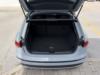 Audi A3 2024 Sportback Progressive 30 TFSI Hybrid 116 hp S tronic-thumb-14
