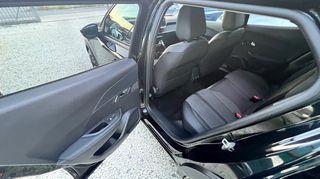 Peugeot 2008 2022 PureTech Road Trip-thumb-8