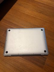 apple macbook air-thumb-1