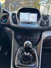 Ford Kuga 2019-thumb-3