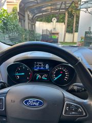 Ford Kuga 2019-thumb-4
