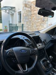 Ford Kuga 2019-thumb-6