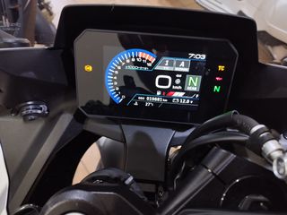 Suzuki GSX 8R 2025-thumb-18