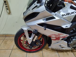 Suzuki GSX 8R 2025-thumb-3