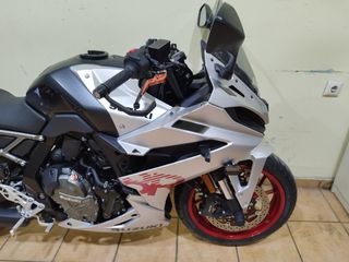 Suzuki GSX 8R 2025-thumb-13