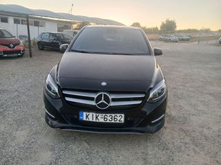 Mercedes-Benz B 180 2016-thumb-7