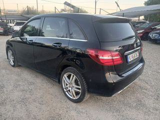 Mercedes-Benz B 180 2016-thumb-2