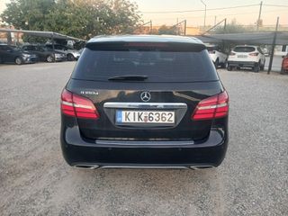 Mercedes-Benz B 180 2016-thumb-9
