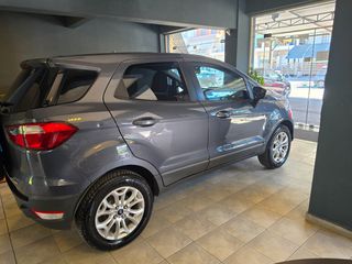 Ford Escort 2016-thumb-5