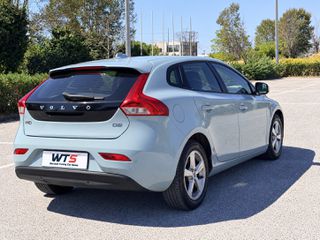 Volvo V40 2020 V40 D2-thumb-5